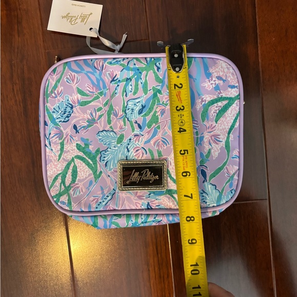 NWT Lilly Pulitzer Lunchbag Secret Escape